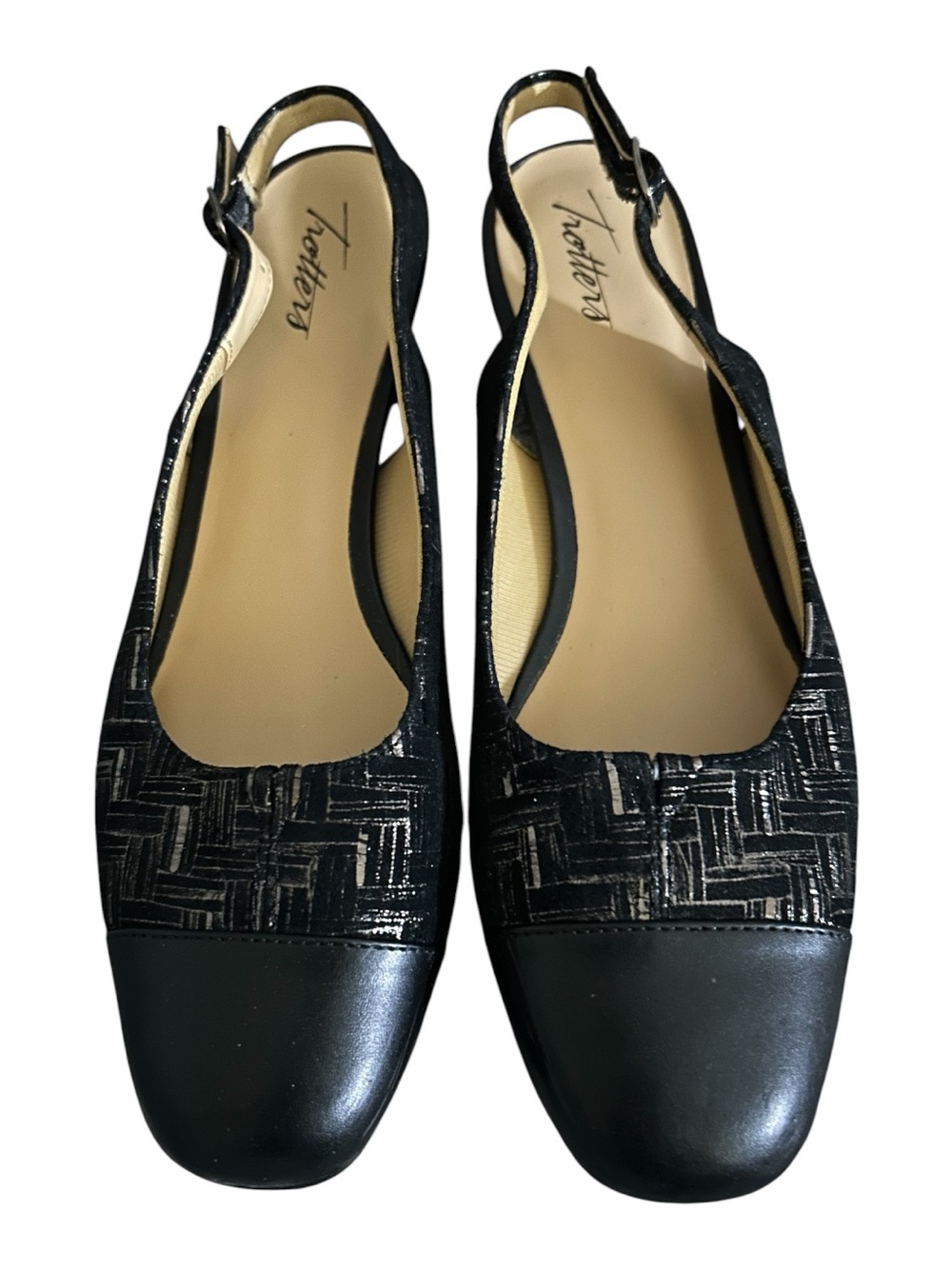 Trotters ‘Dea’ sling back pumps black leather woven 8.5N